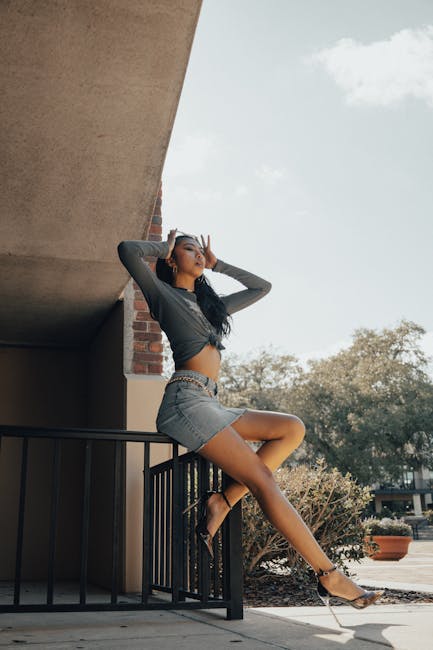 Summer Dress Colors and Patterns: What's Trending in 2025